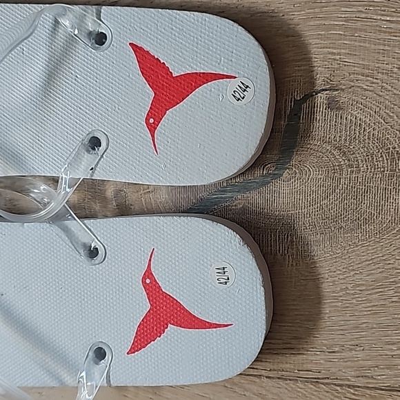 NWOT Ushuaia Hotel Ibiza Flip Flops - Picture 9 of 11